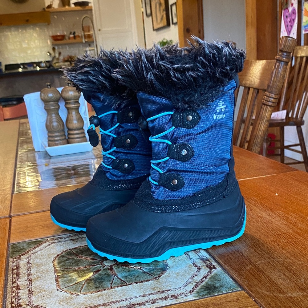 Girls Kamik Waterproof Winter Boots size 13
